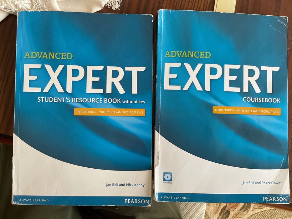 Advanced Expert Student’s resource book i Coursebook