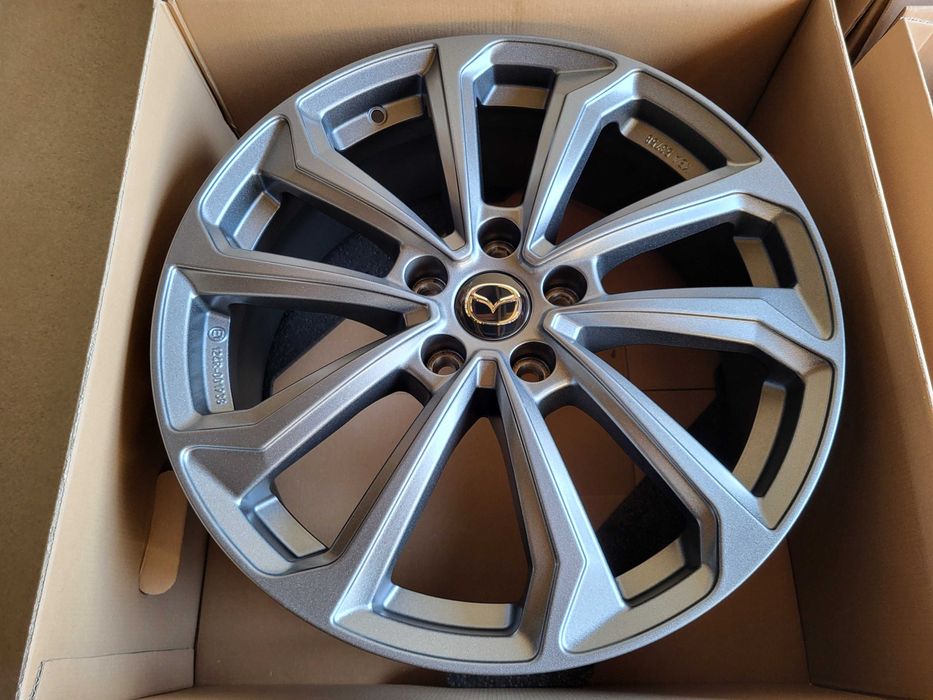[619M] 19 Cali 5x114,3 NOWE Felgi aluminiowe MAZDA CX3 CX5 3 6