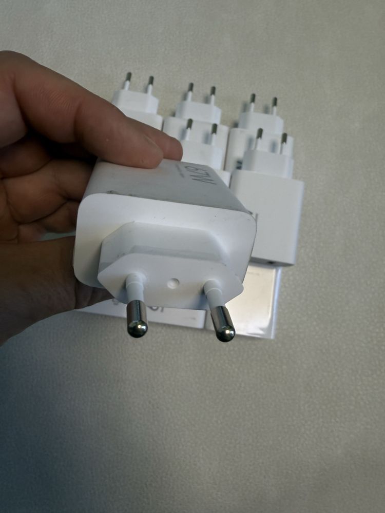 Блочки живлення оригінал з комплекту 67w