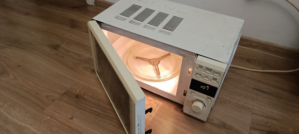 Мікрохвильовка gorenje микроволновка