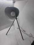 Blekitna lampa retro
