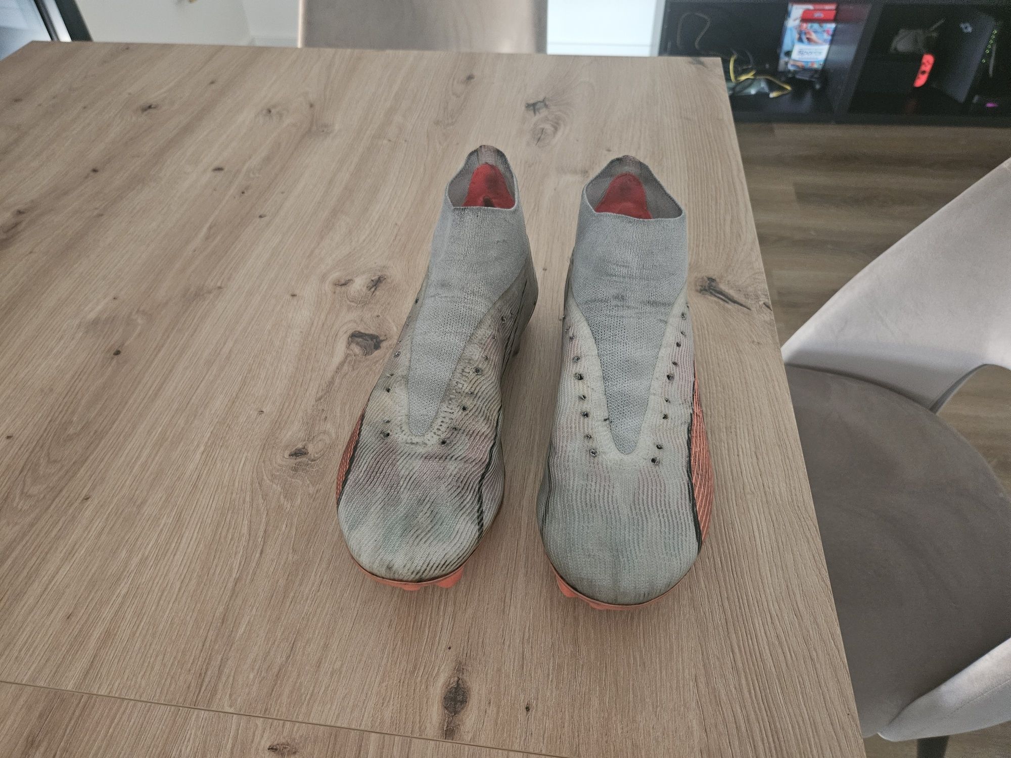 Chuteiras Puma Ultra FG