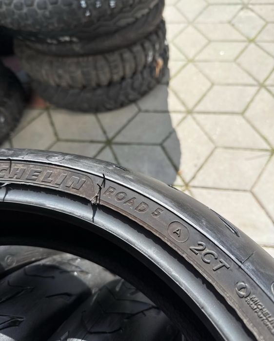 120/70/17 Michelin передки склад мото резини
