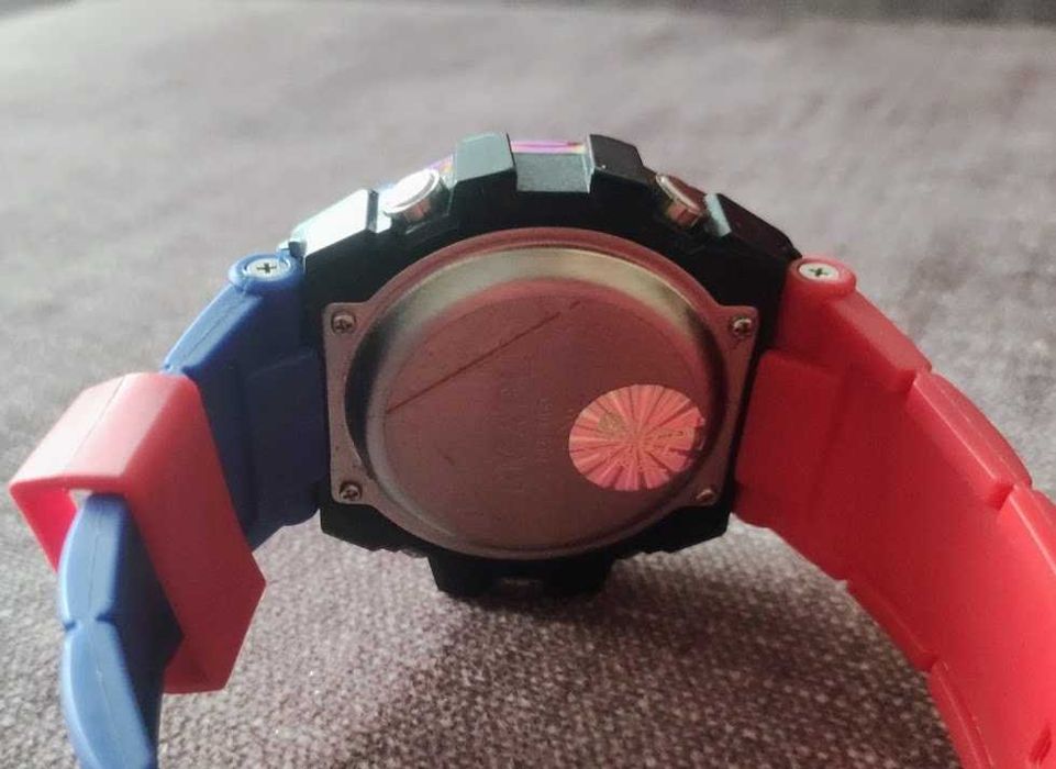 (OPORTUNIDADE) Relógio SMAEL 8060