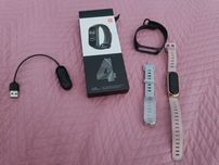 Mi Band 4 smartwatch, opaska + zegarek