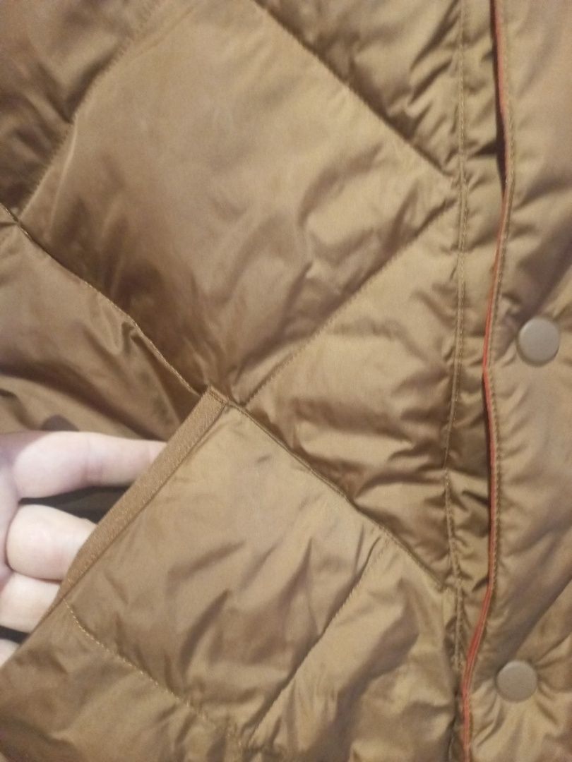 Двухэтажный  бомбер ,, UNIQLO,, р.S-M