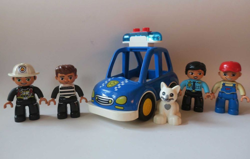 Ludziki LEGO Duplo interaktywny samochód i kot