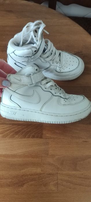 Продам демі черевики хайтопи Nike