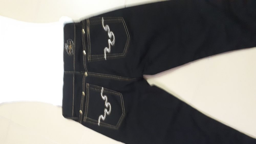 Top e bermudas karlora 85