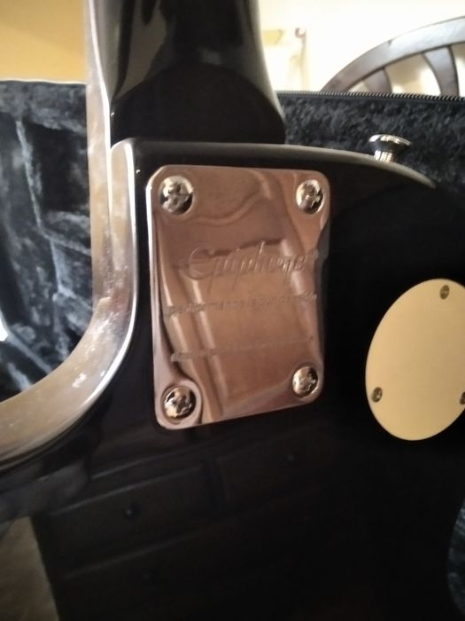 Guitarra Epiphone lp100