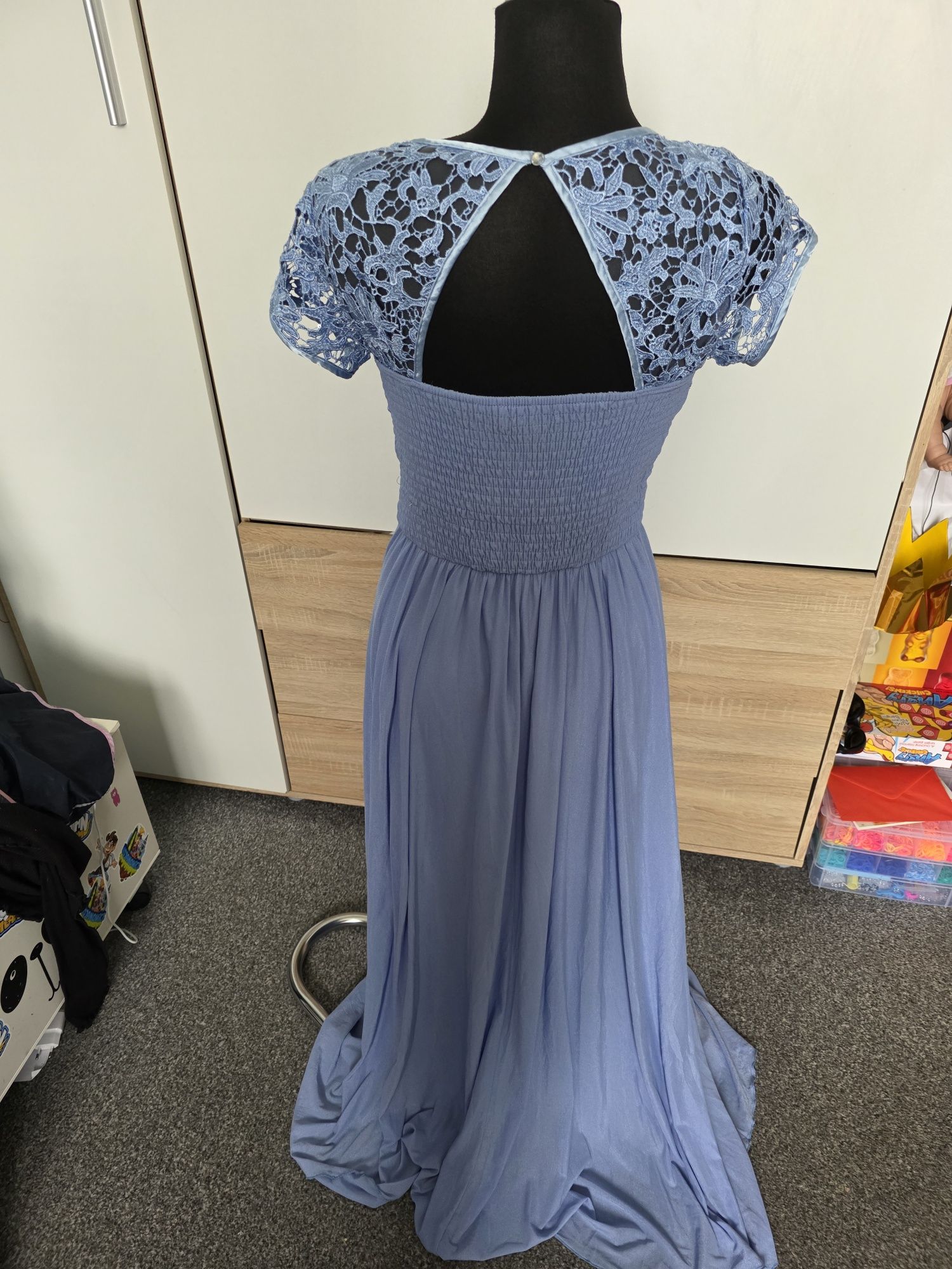 Elegancka Sukienka