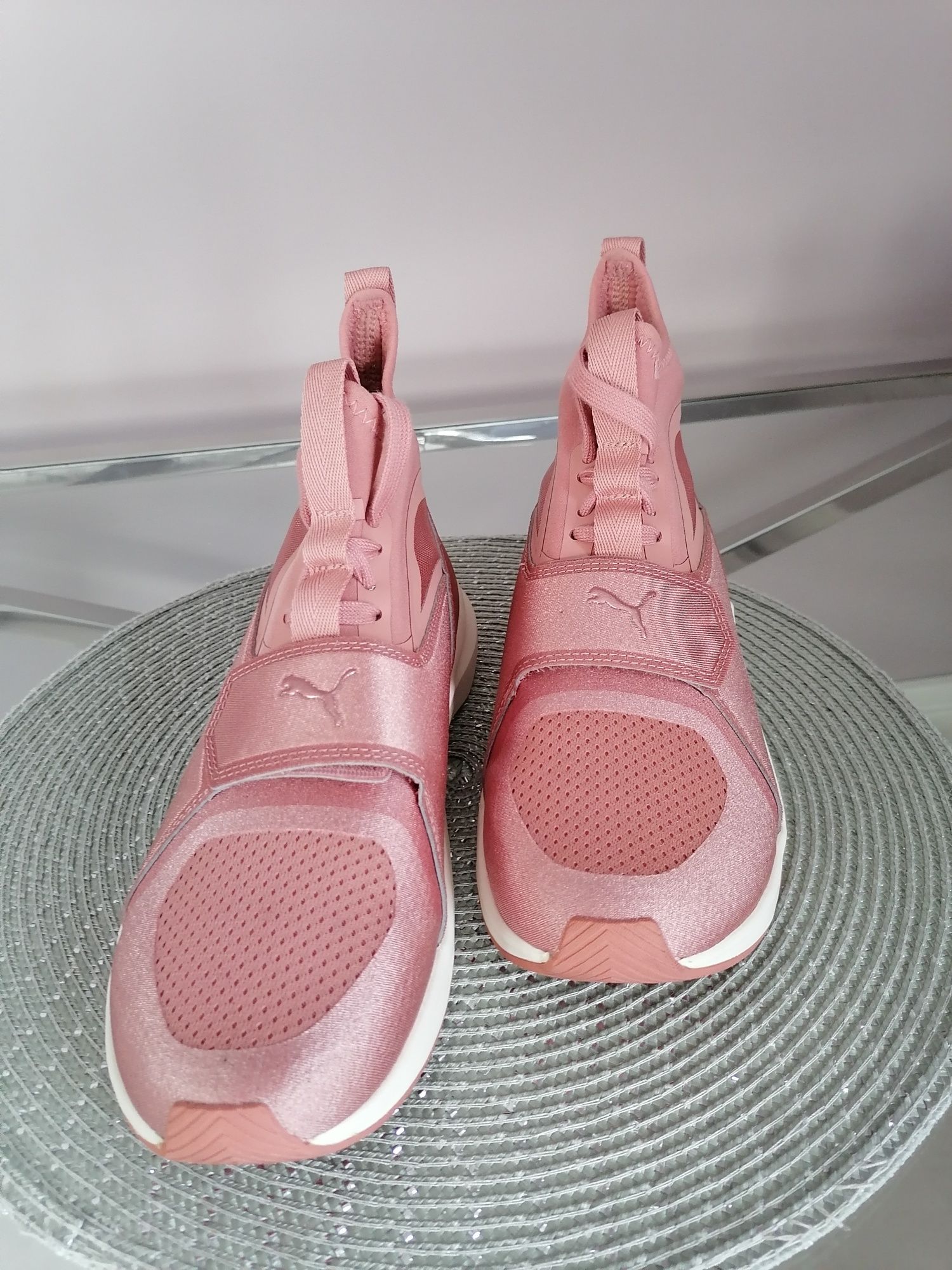 Adidasy, Obuwie treningowe Puma - Performanse PHENON (rozm. 38) różowe