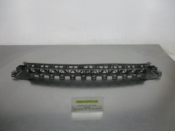 Guia de pára-choques trás direita AUDI A3 (8P1)