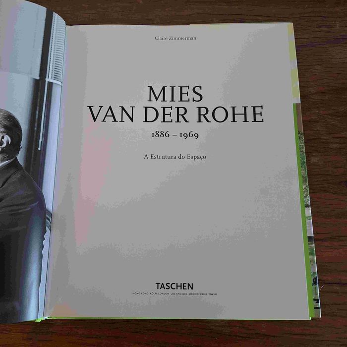 Mies Van Der Rohe