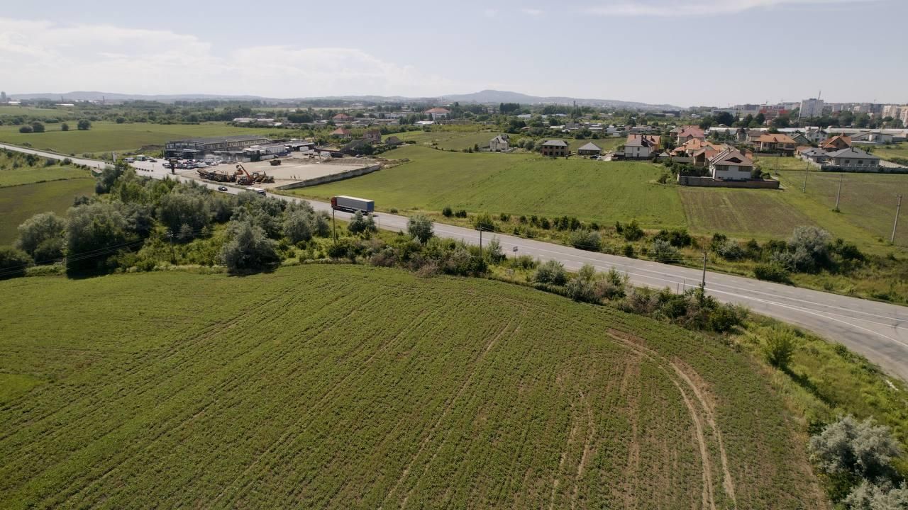Продаж земельної ділянки під будівництво.
