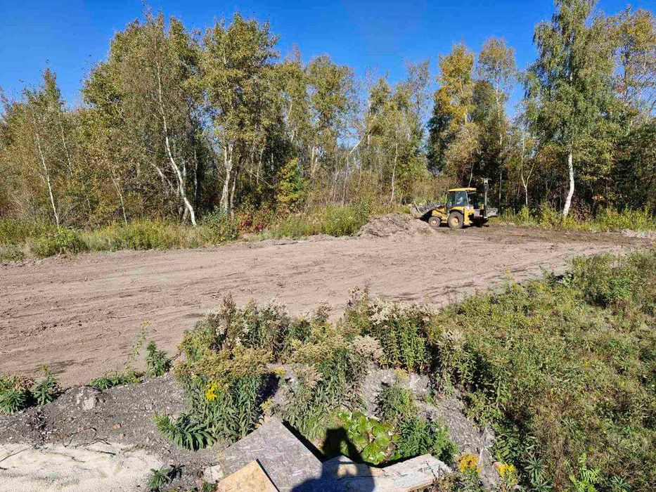 Ландшафтні роботи: посадка дерев, автополив, покіс трави, вивіз сміття