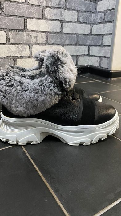 Зимові шкіряні черевики