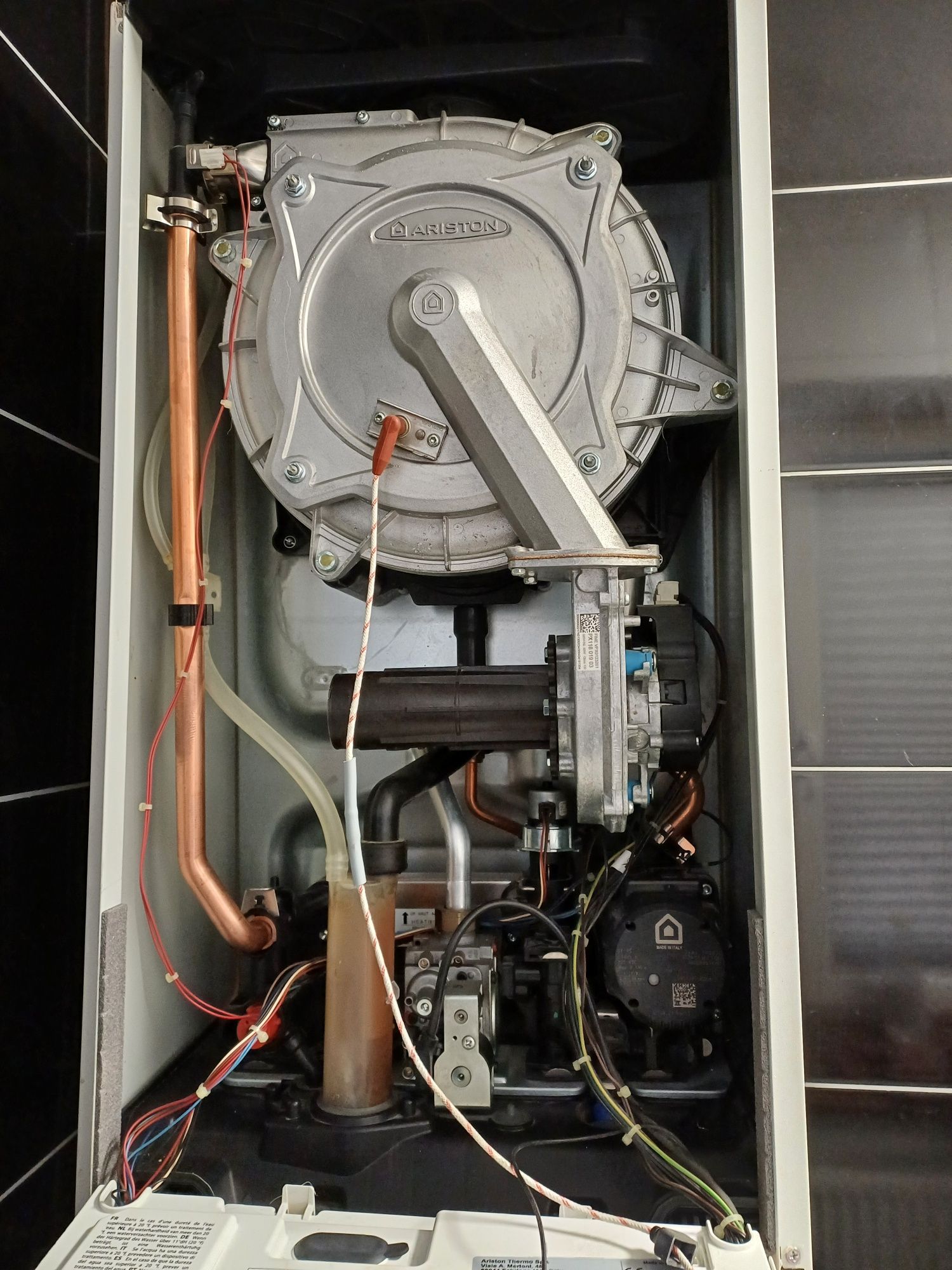 Czyszczenie instalacji co,płukanie podłogówki,montaż kotłów,klimatyzac