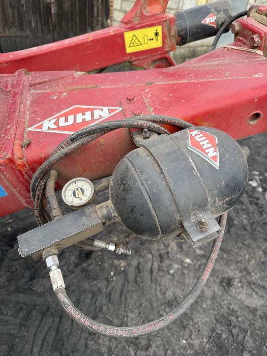 Pług 3 skibowy obrotowy kuhn master 102!