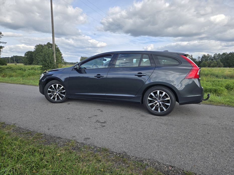 Volvo V60 2.0 D3 150 KM Automat