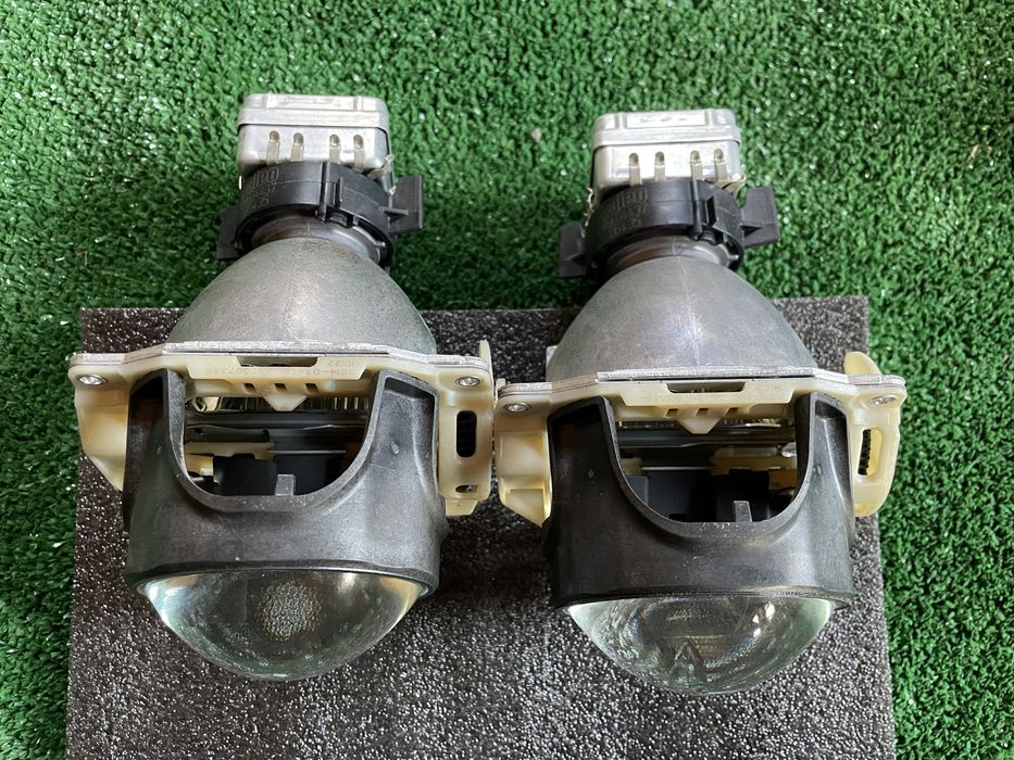 Лінзи оригінал БМВ е38