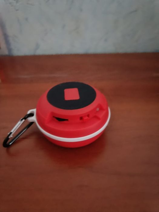 Портативная колонка переносная  Bluetooth колонка  флешка карта памяти