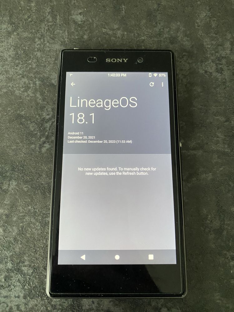 Sony Xperia Z1 Komplet + akcesoria