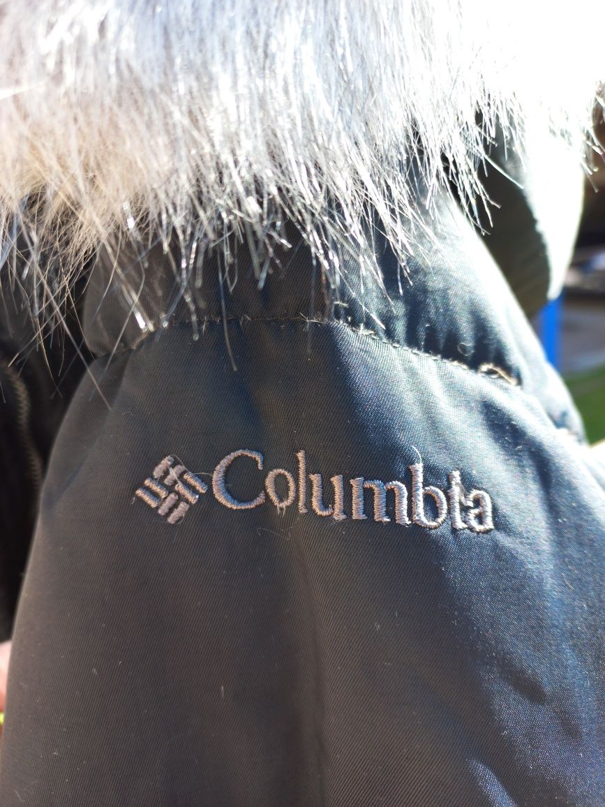 Columbia пуховик S
