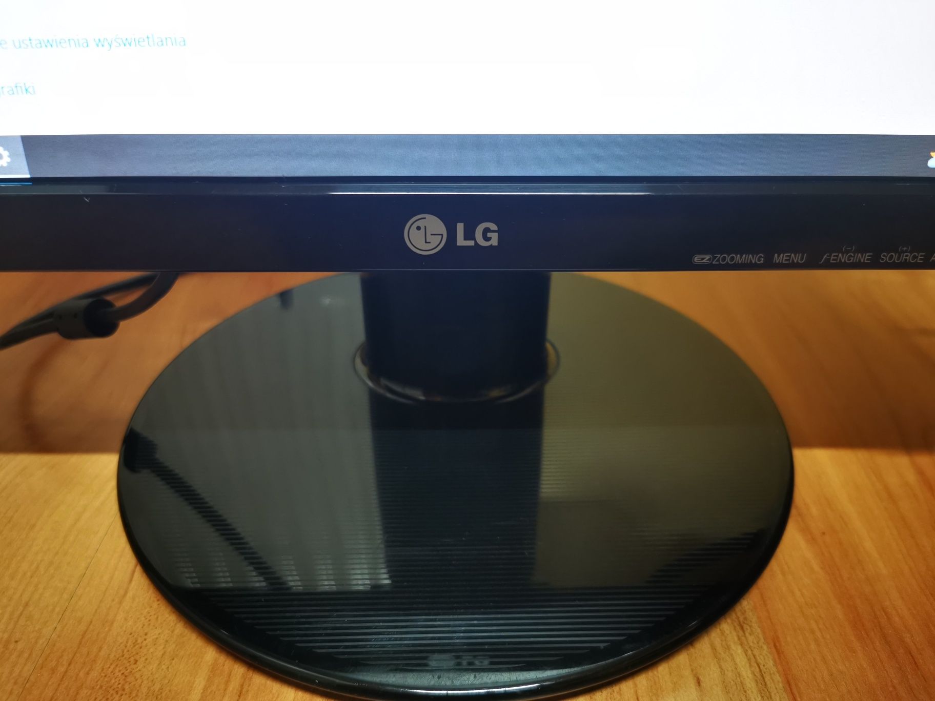 Monitor LG Flatron L207WT