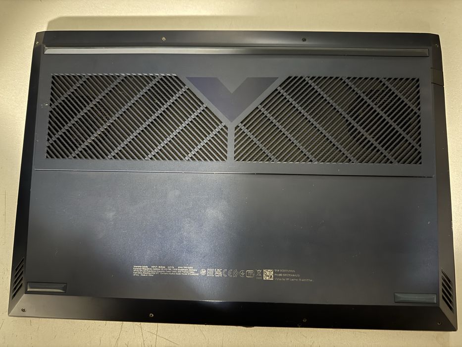 Ігровий Ноутбук HP Victus 16-e0037ua/Ruzen 5 5600H/16/512/GTX 1650