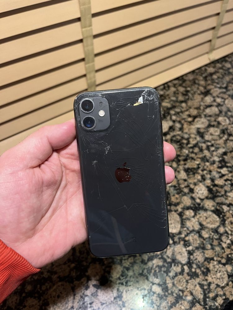 Iphon 11 SPRAWNY 128gb