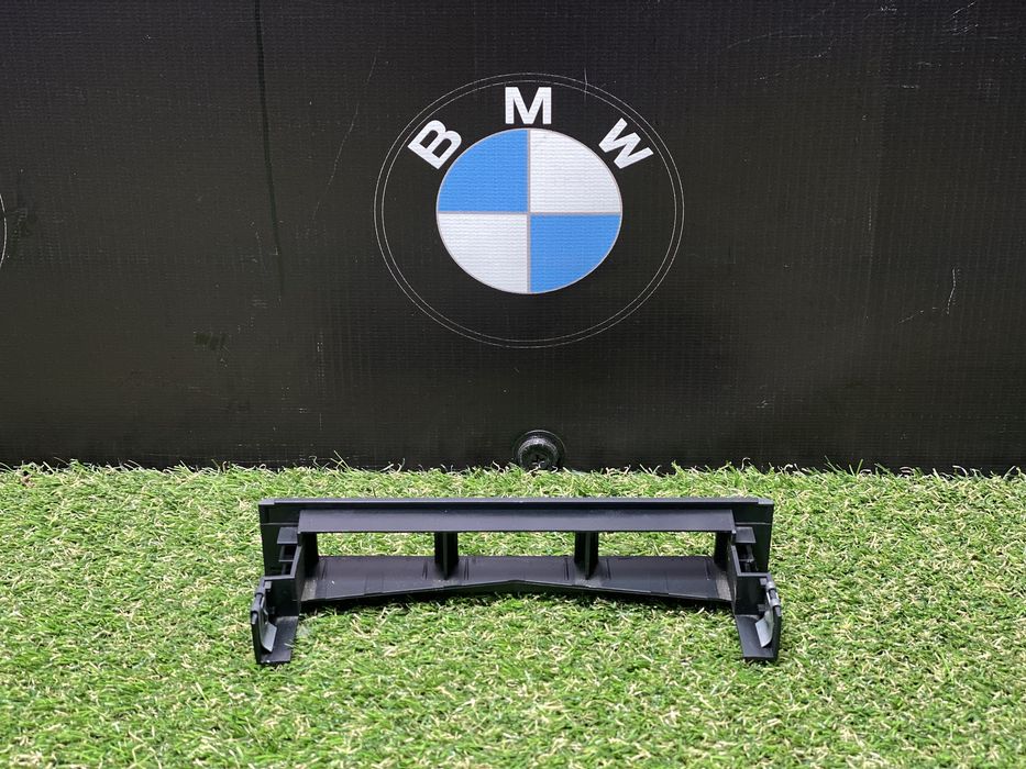 Рамка заднього Дивана Bmw E38