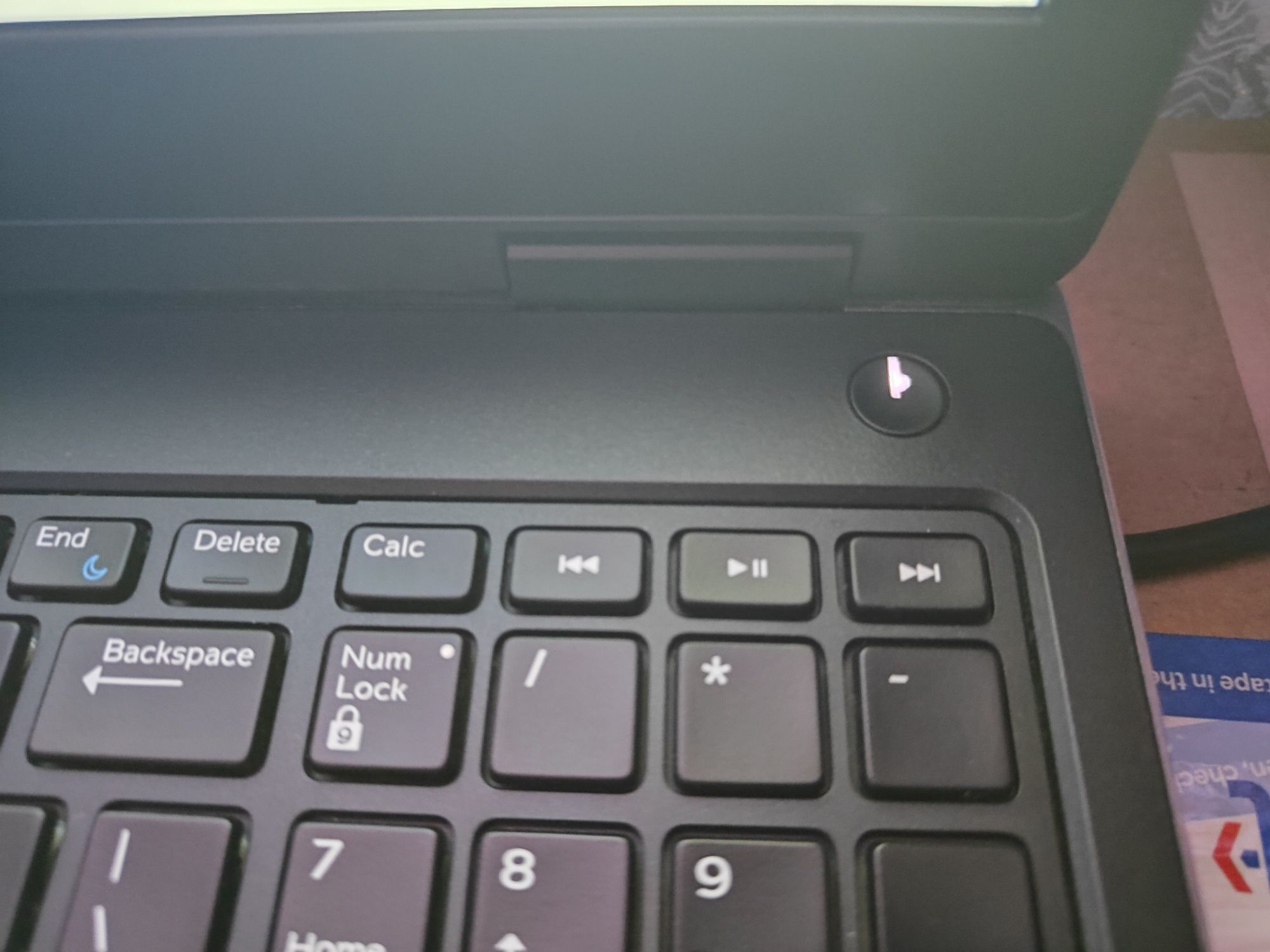 Dell Precision 7530 Xeon p3200