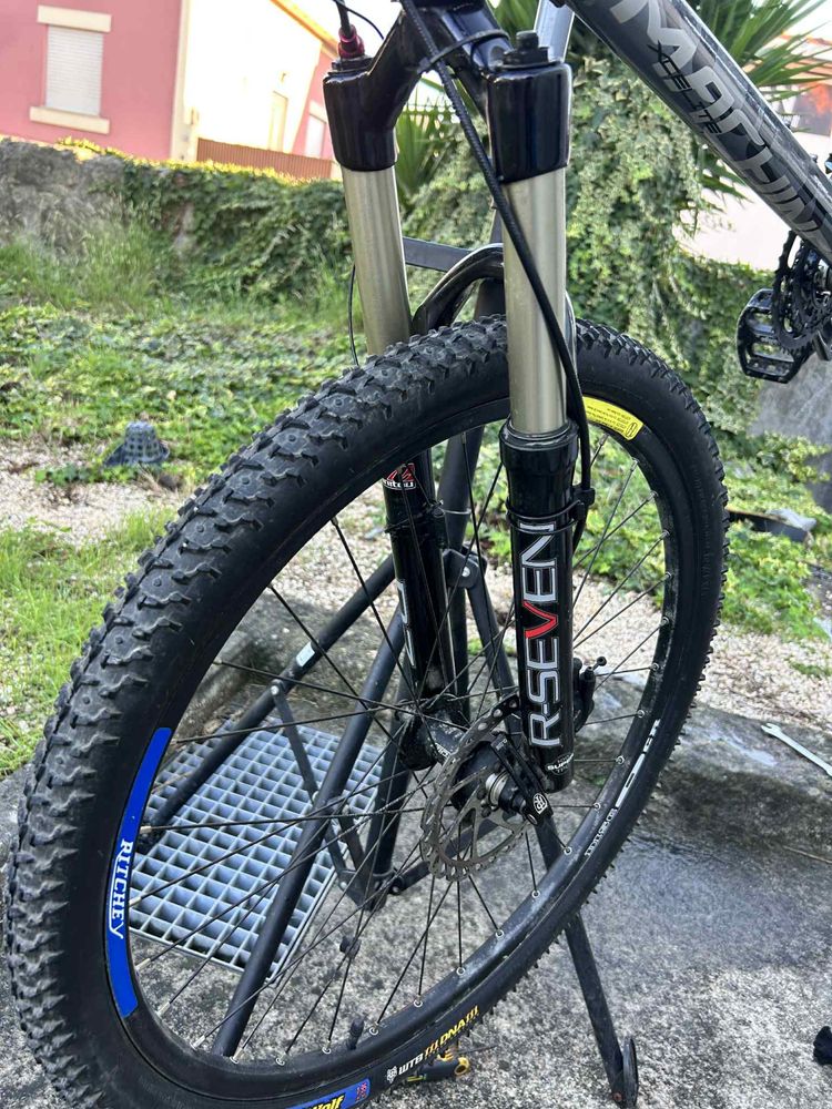Rock machine aro 26