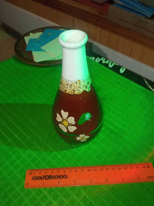 Продам вазочку на квіти  бу .