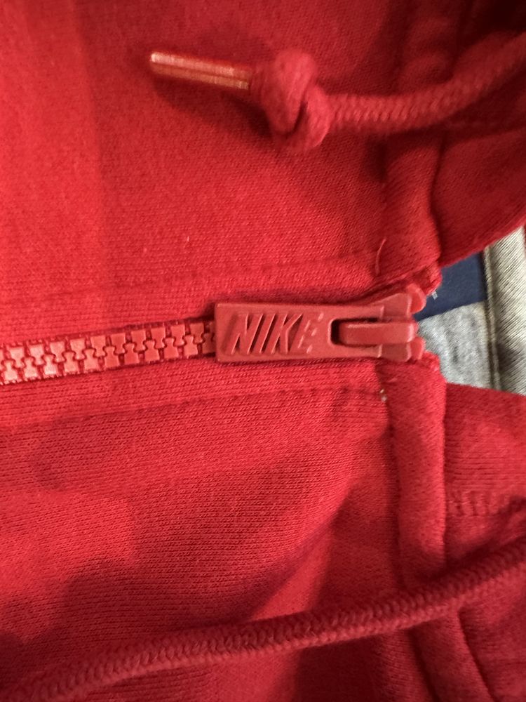 Оригінальна зіпка Nike Найк