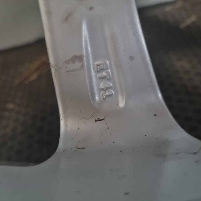 Alufelgi 17" z Oponami Zimowymi Alfa Romeo Giulietta Jak Nowe!!