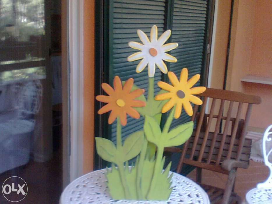 2 Flores Decorativas em Madeira Estimadas Maior 30€ Menor 20€