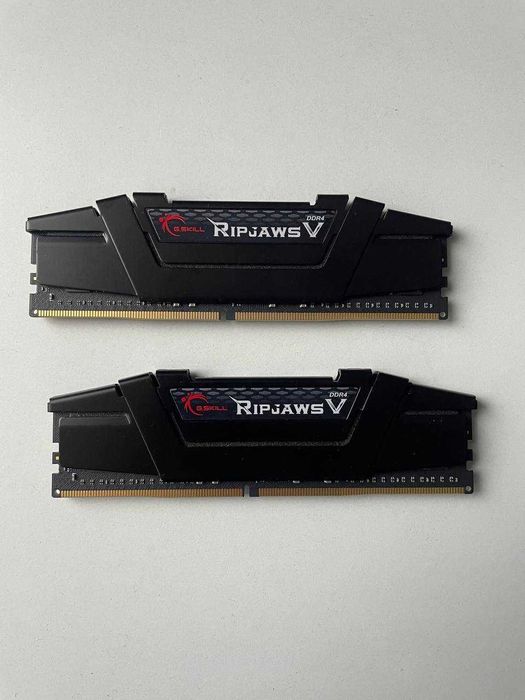Модуль пам'ятi DDR4 2x16GB/3200 G.Skill Ripjaws V Black