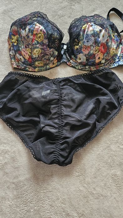 Alles бюстгалтер