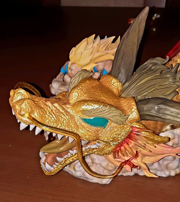 Dragon Ball Goku e Dragão