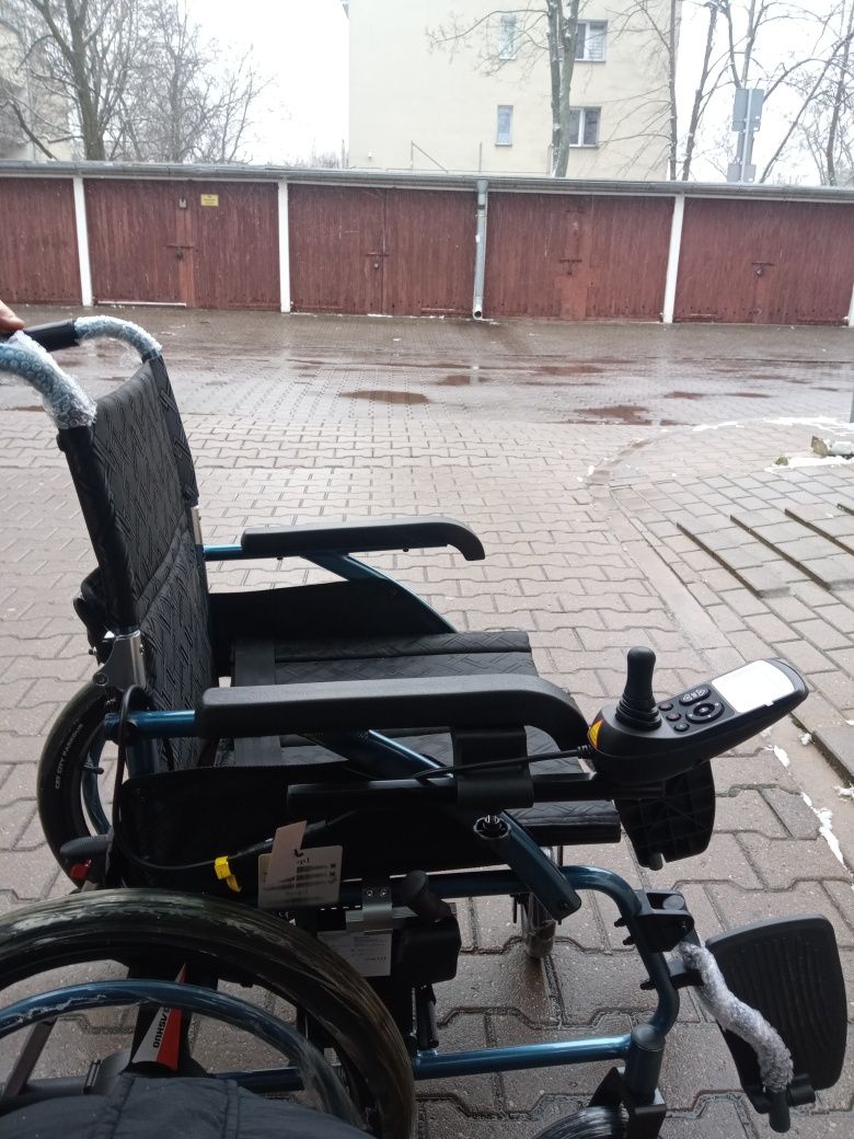 Sprzedam wózek elektryczny