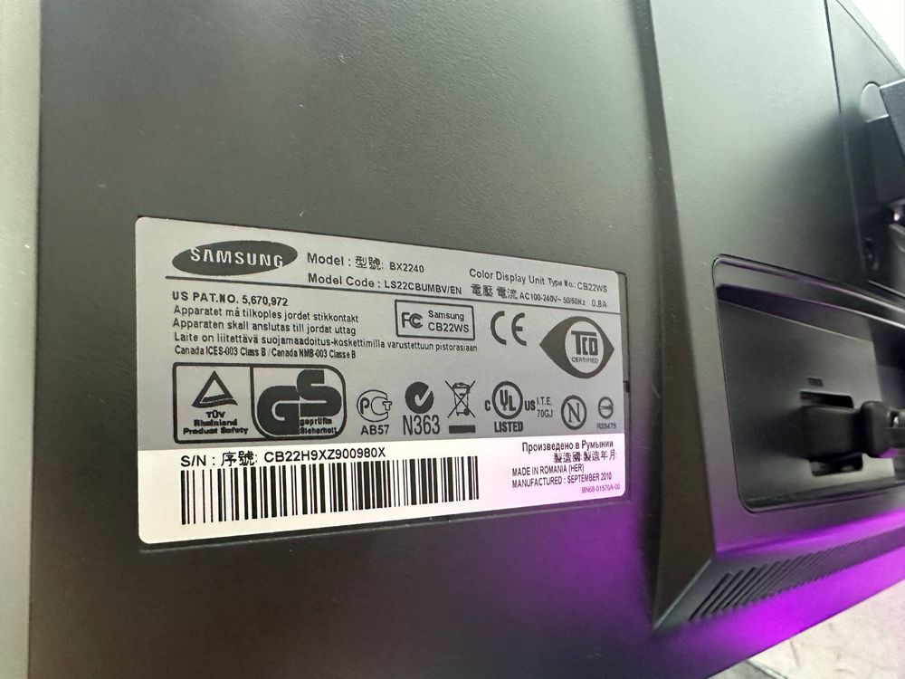 Монитор Samsung SyncMaster BX2240 60 hz
