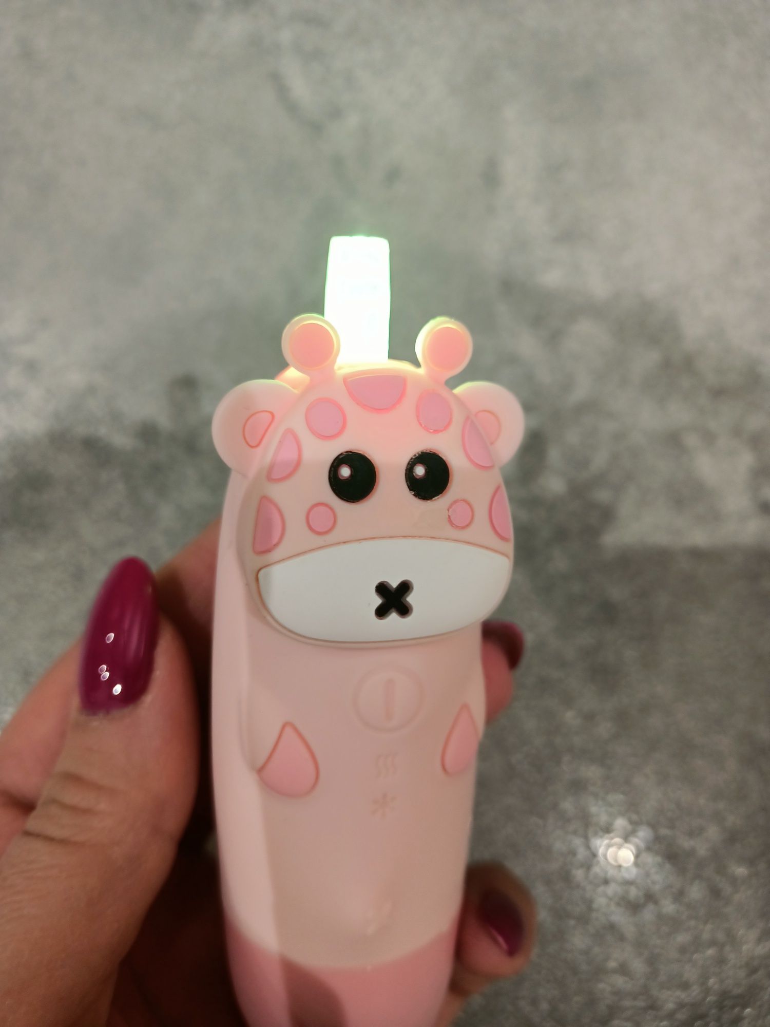 InnoGio Gio Giraffe - soniczna szczoteczka do zębów