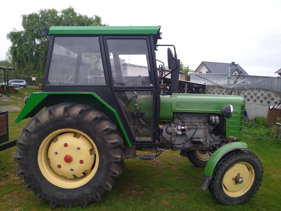 Ciągnik URSUS C4011