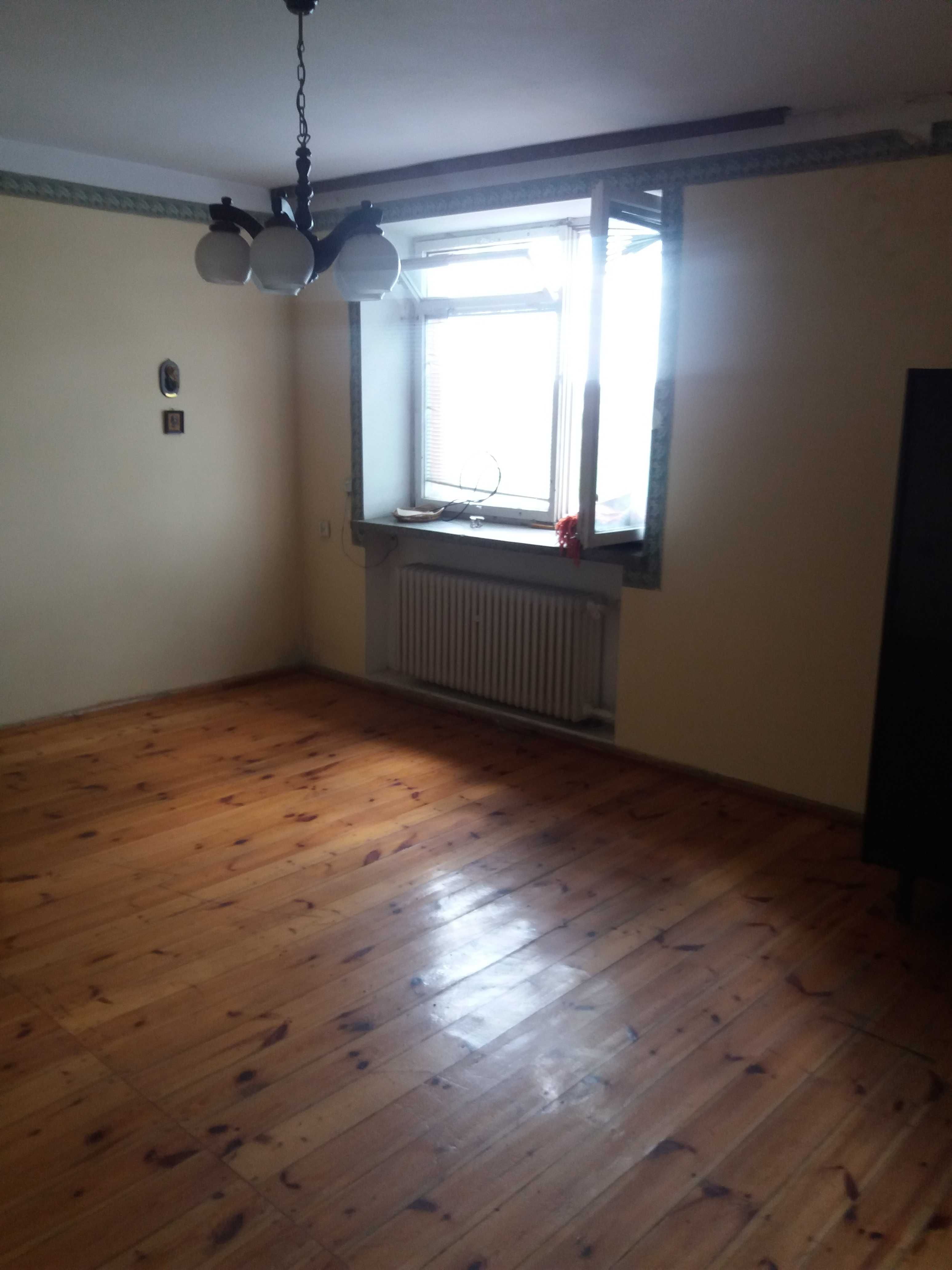 Mieszkanie Pietrowice 75,3 m² /3 pokoje/przedp./kuchnia/łazienka/garaż