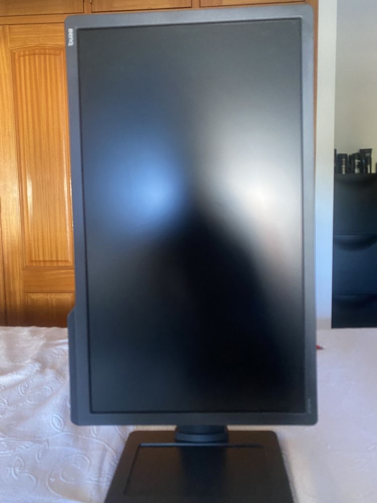 Monitor BenQ Zowie XL2411P 144hz 1ms 24”