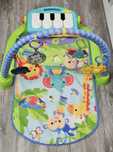 "Aktywizująca mata gimnastyczna Rainforest z pianinkiem Fisher Price"