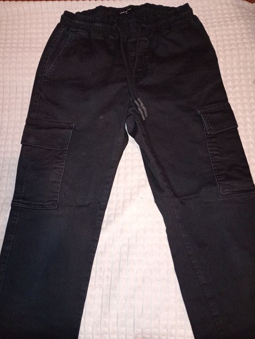 Чорні штани карго