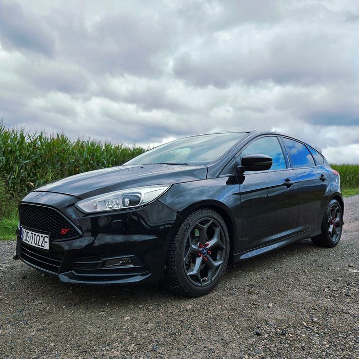 Ford Focus 300 km ST Rezerwacja